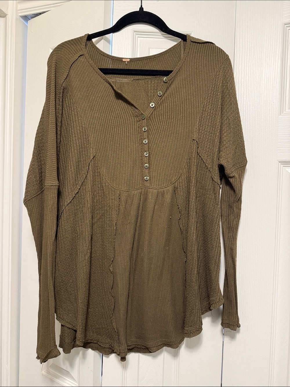 Women’s Free People Olive Henley Long Sleeve Top